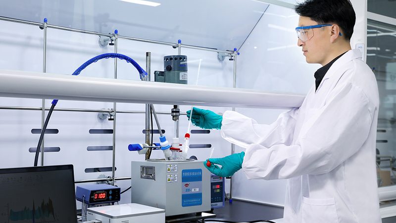 水性分散剂：揭秘其在涂料工业中的关键作用与选择要点